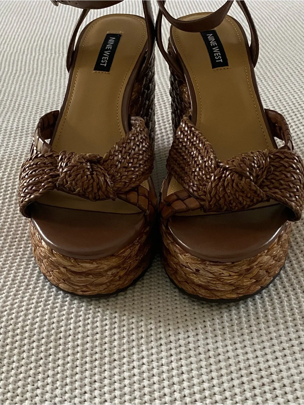 Nine West 8M Cognac Brown Braided Knot Platform Wedge Sandals